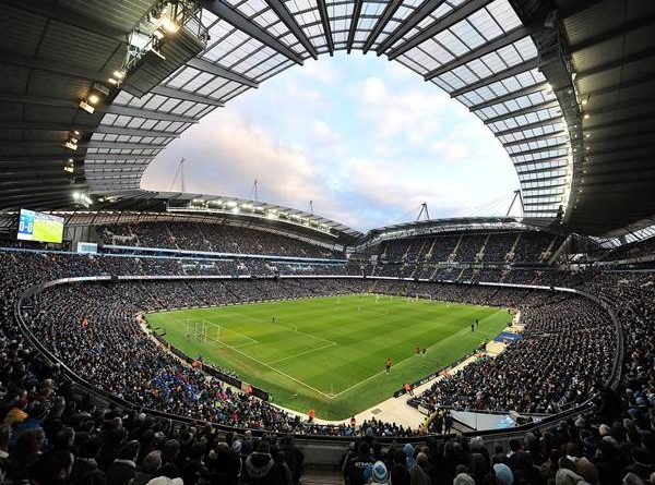 Sân Etihad - Sân nhà của câu lạc bộ bóng đá Manchester City