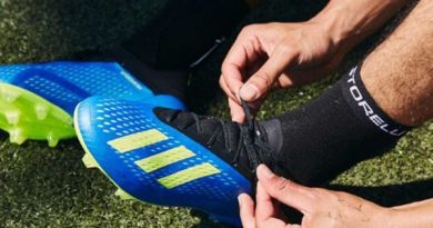 Cách buộc dây giày đá bóng không bị tuột chuẩn nhất
