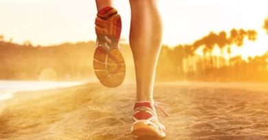 Chạy bộ buổi sáng có tác dụng gì đối với sức khỏe thể chất và tinh thần?