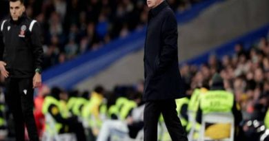 Tin Real 2/2: HLV Ancelotti tự tin sẽ đuổi kịp Barcelona