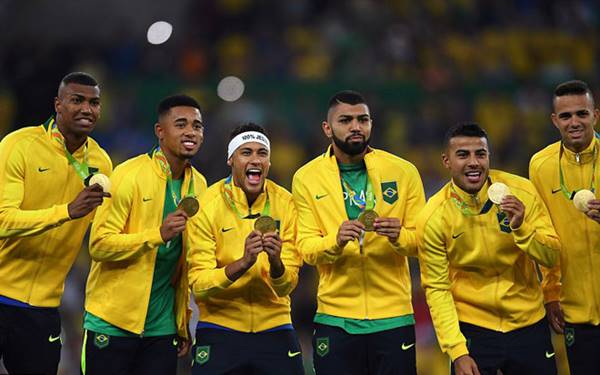 Hình ảnh cầu thủ Neymar và đồng đội giành HCV
