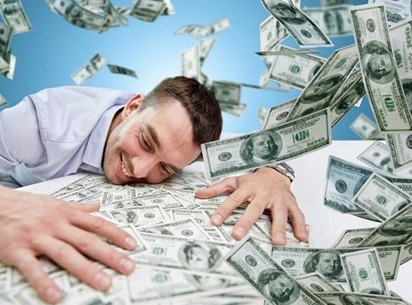 Cần lưu ý gì khi nhận thưởng giải độc đắc XSKT?