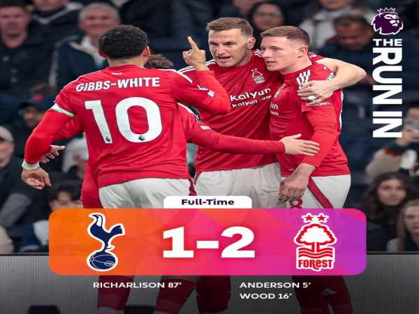 Bóng đá Anh: Nottingham trở lại top 3 Ngoại hạng Anh
