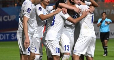 Tin BĐ: U17 Uzbekistan đánh bại UAE bán kết U17 châu Á 2025