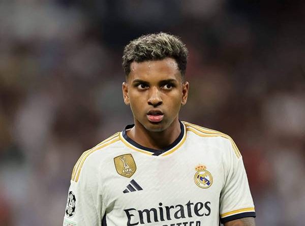 Bóng đá Anh 7/5: Rodrygo Goes lọt mắt xanh của Man City